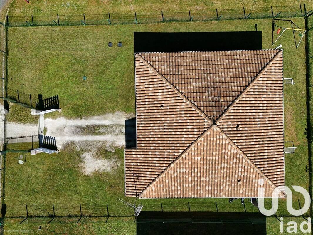 Photo 1 - Maison à MAINZAC