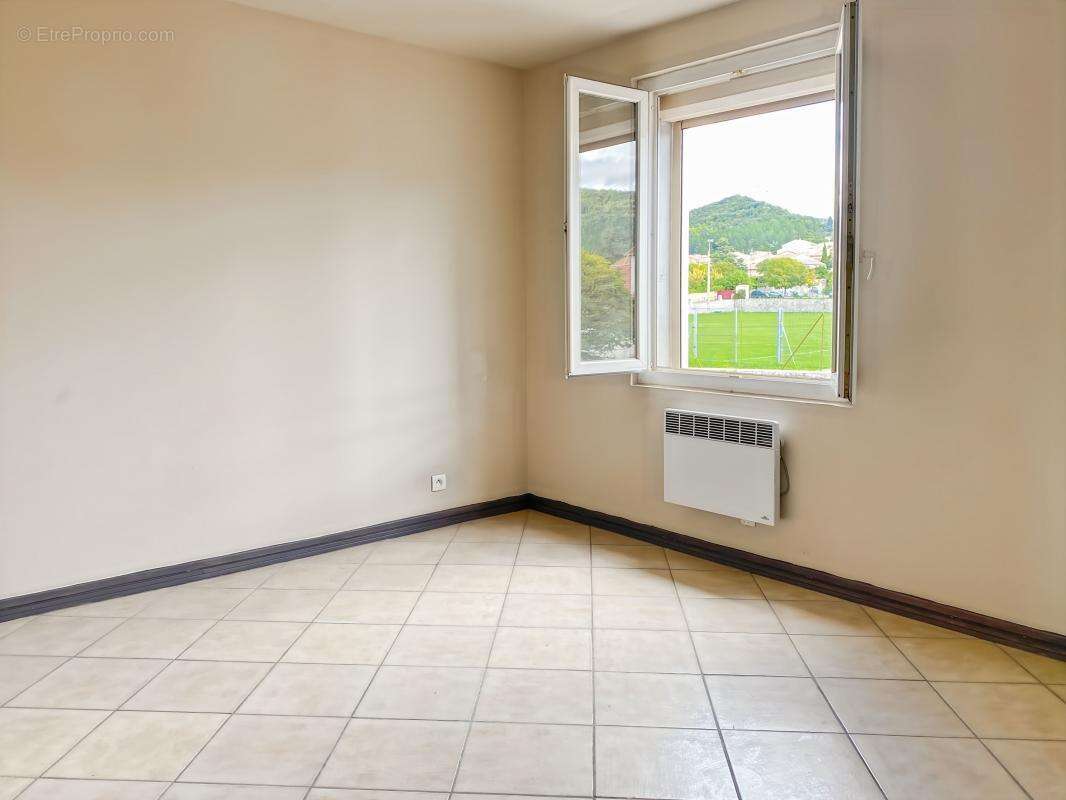 Appartement à ORAISON