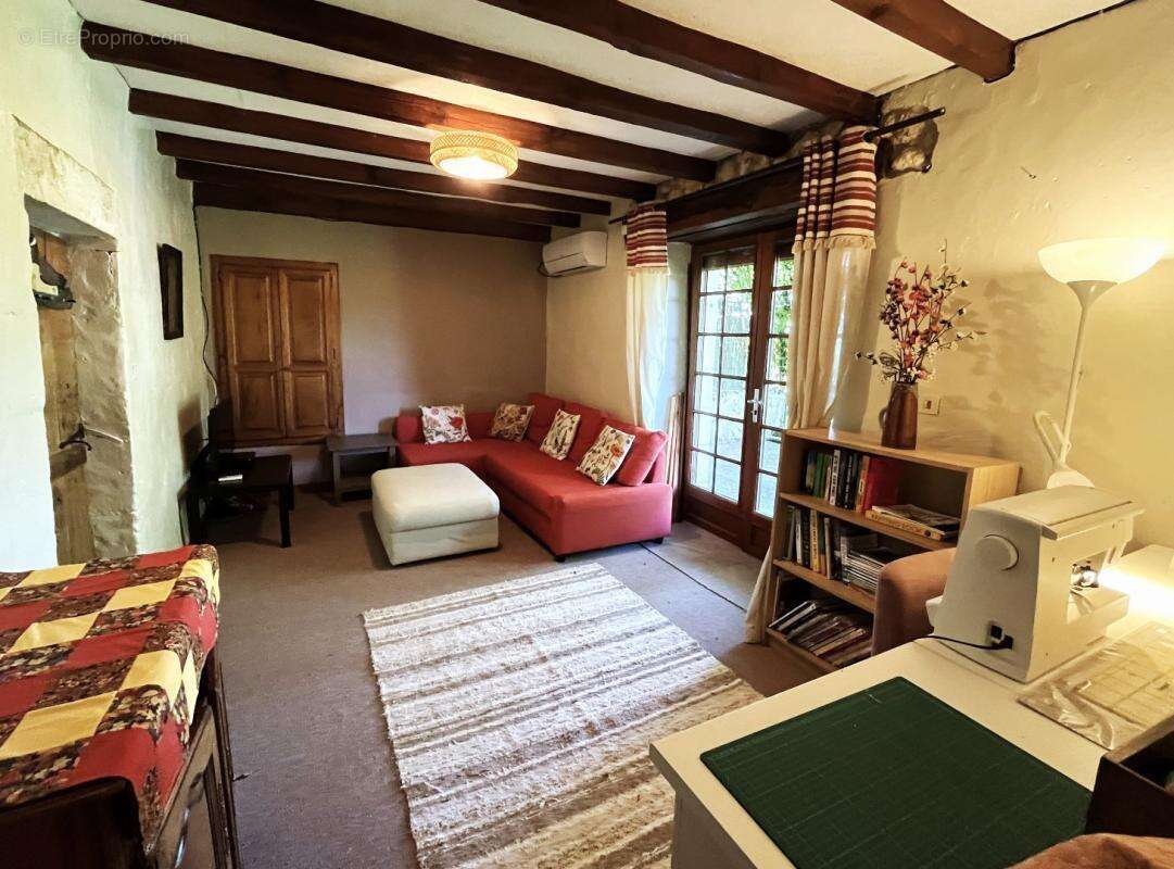 Maison à FESTALEMPS