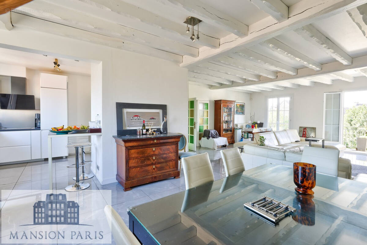 Maison à CHAMPIGNY-SUR-MARNE