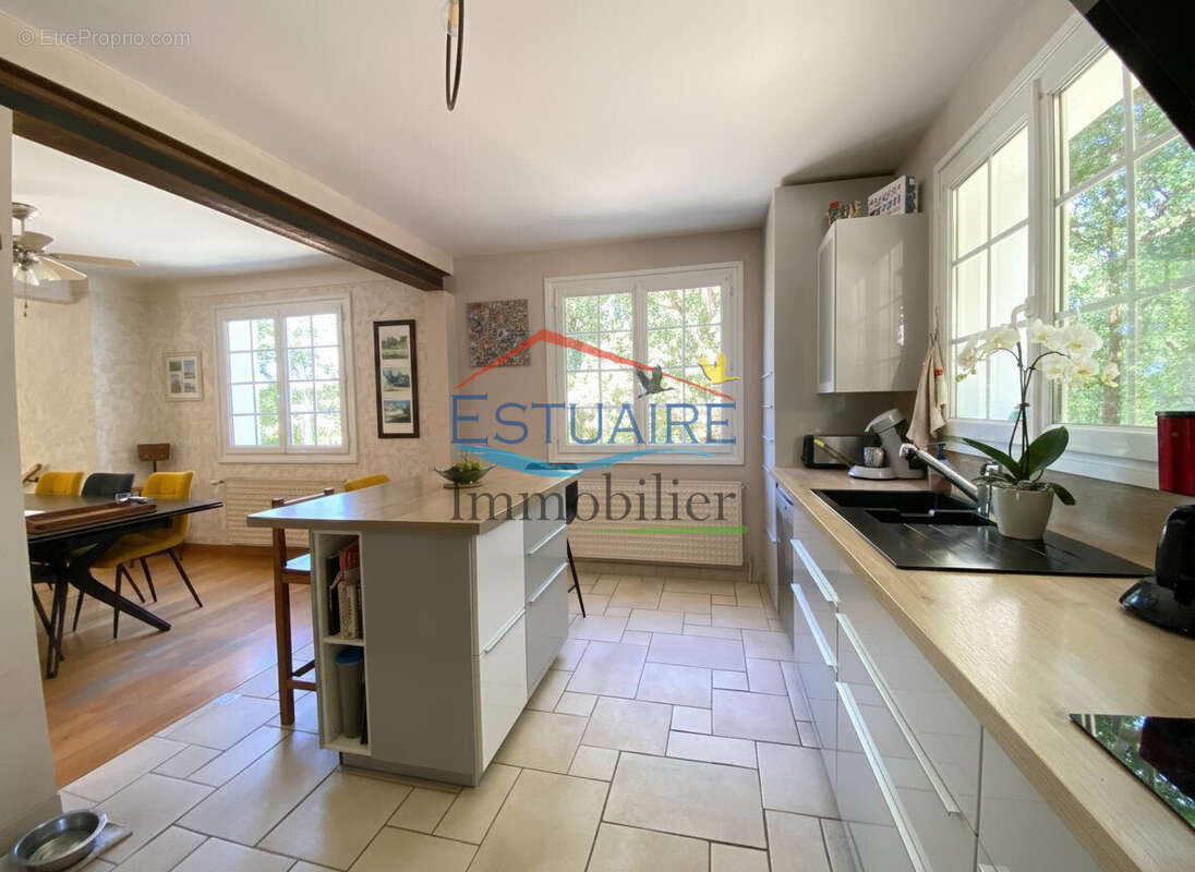 Maison 160 m² à Cordemais  - photo 5
