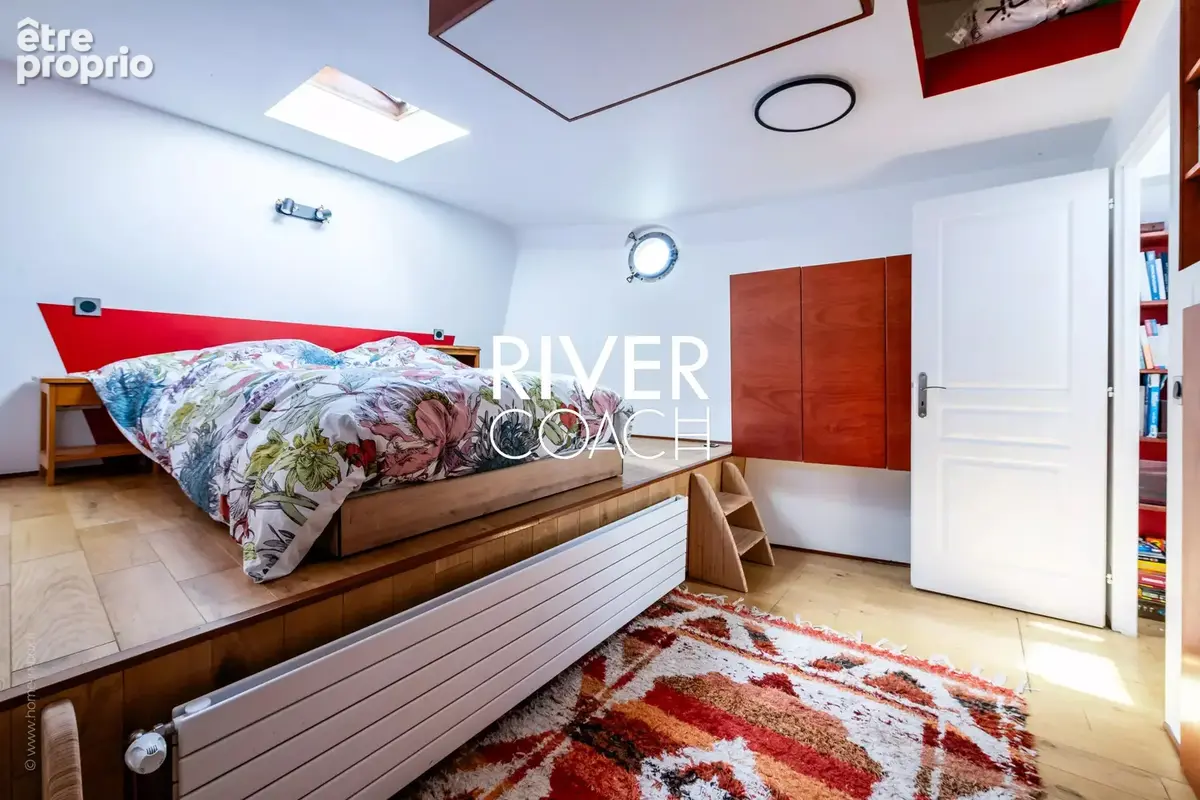 Vivre autrement : belle péniche navigante avec 4 chambres et terrasse à Saint-Maur - photo 21