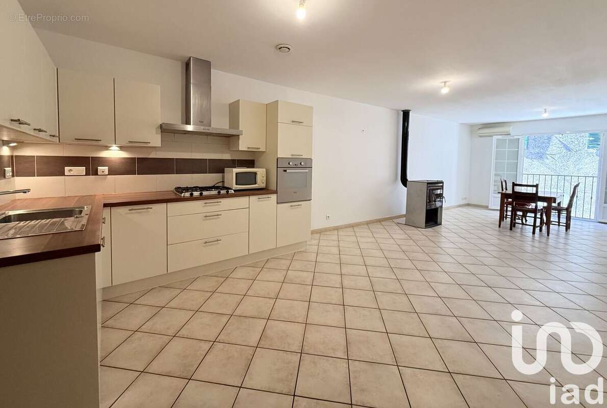 Photo 3 - Maison à COLLOBRIERES