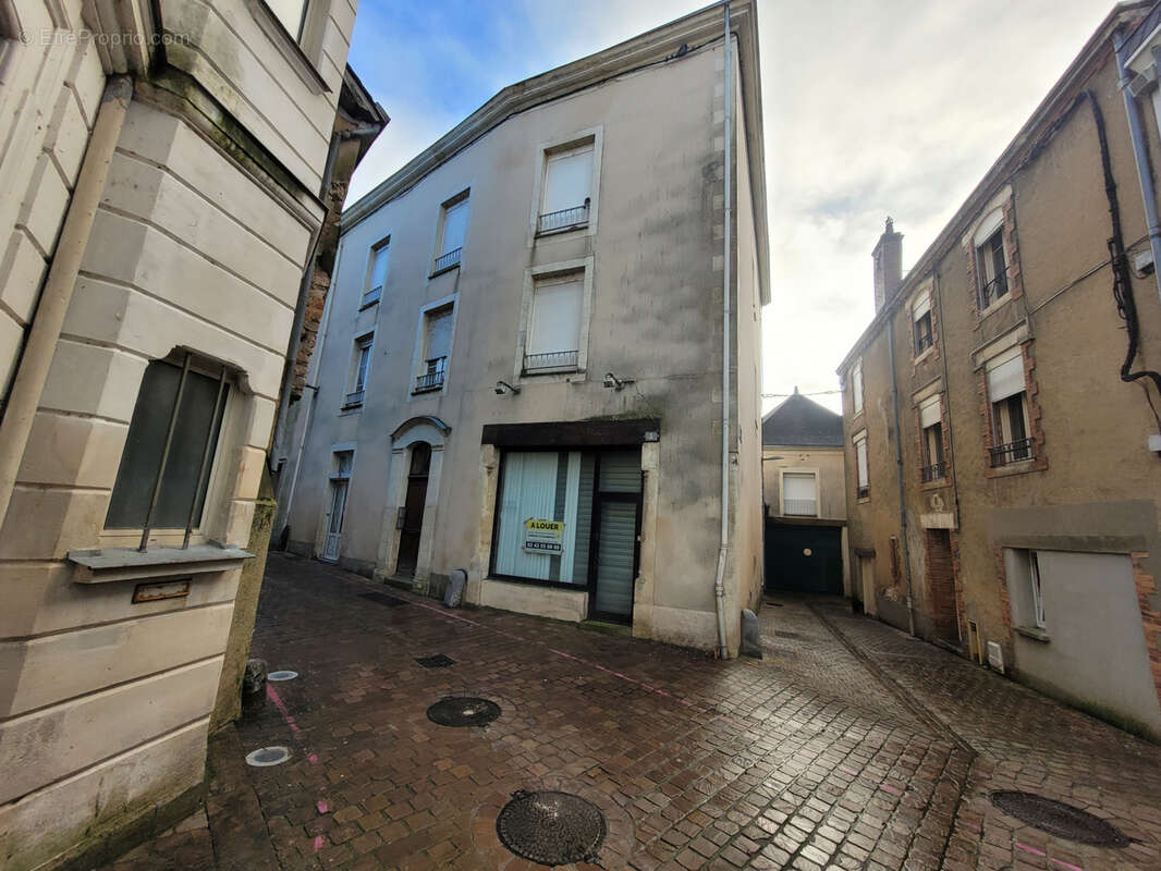 Appartement à SABLE-SUR-SARTHE