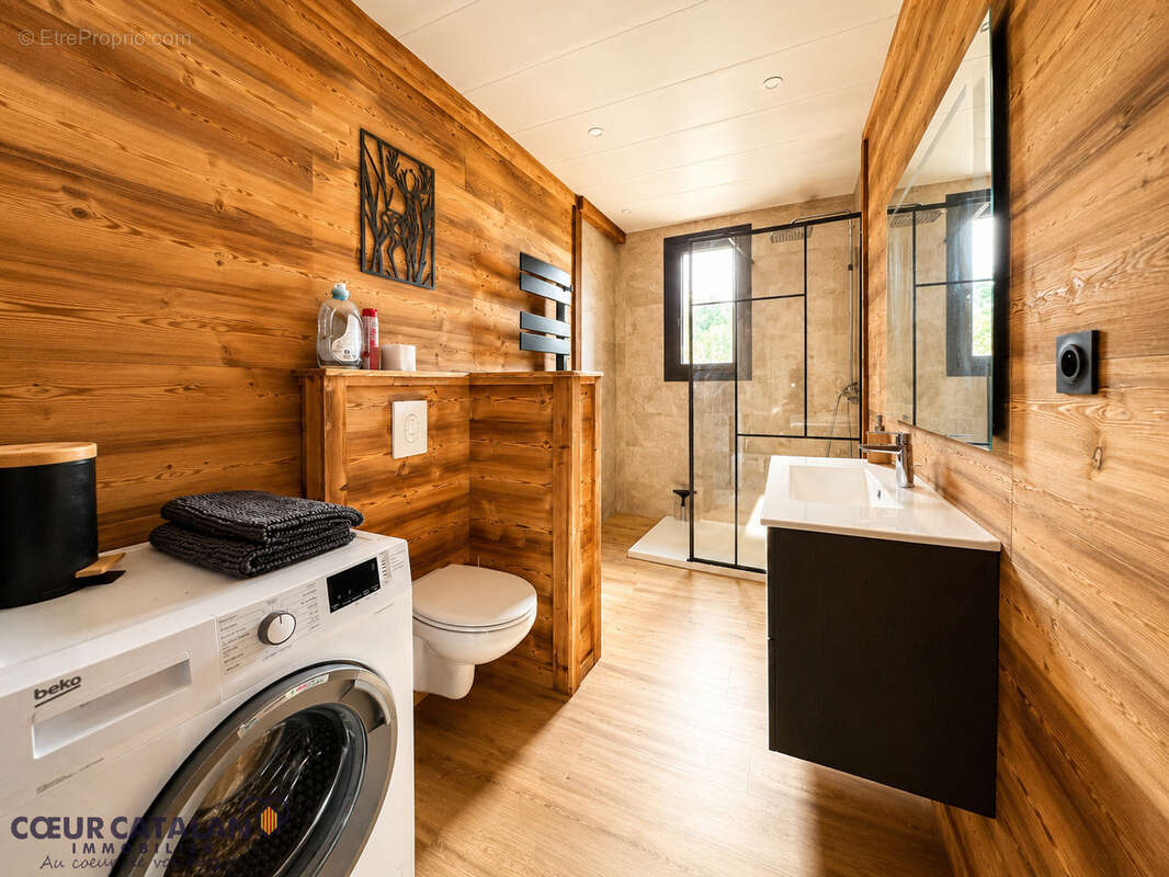 Appartement à FORMIGUERES