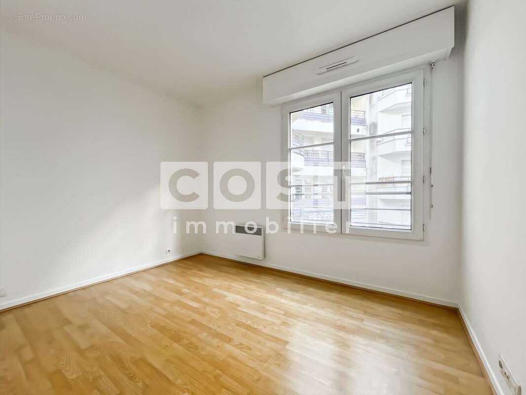 Appartement à BOIS-COLOMBES