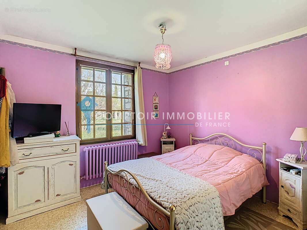 Maison à SAINT-SATURNIN-LES-APT