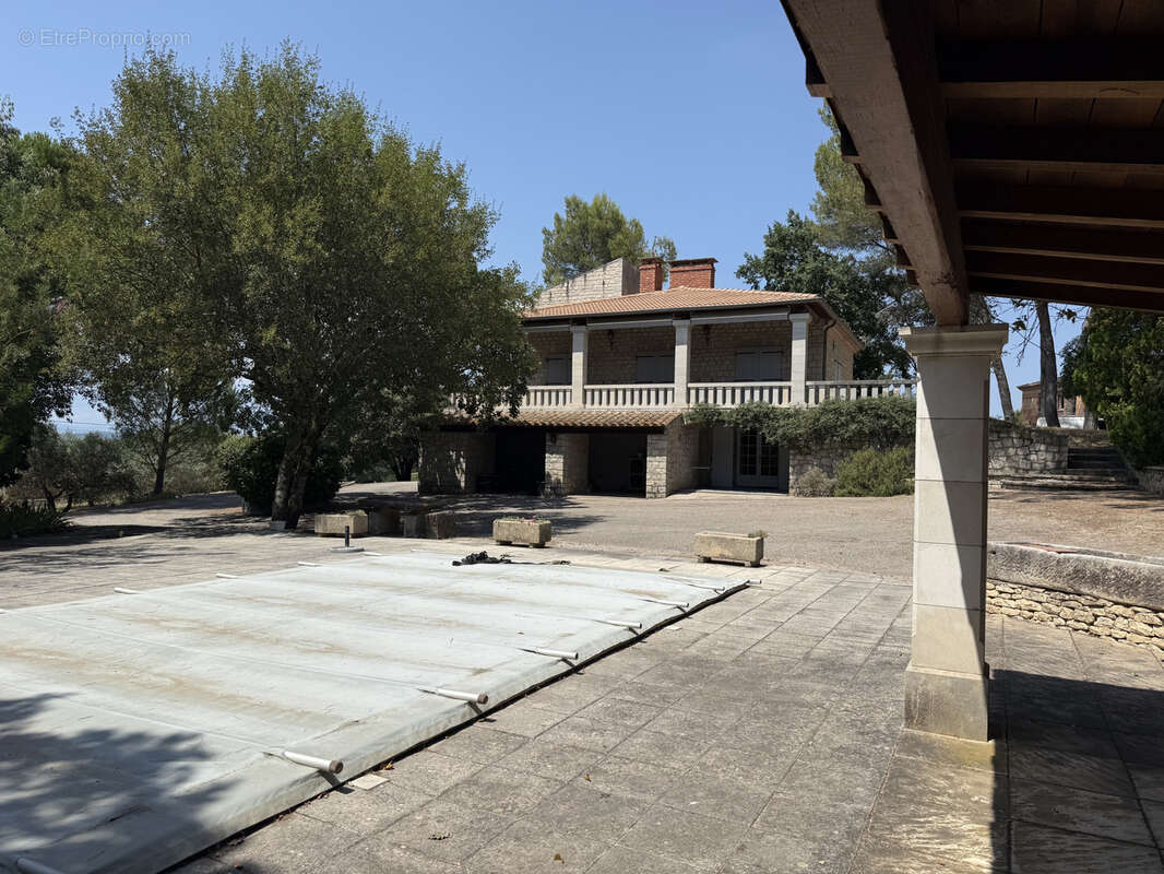 Maison à SAINTE-ANASTASIE