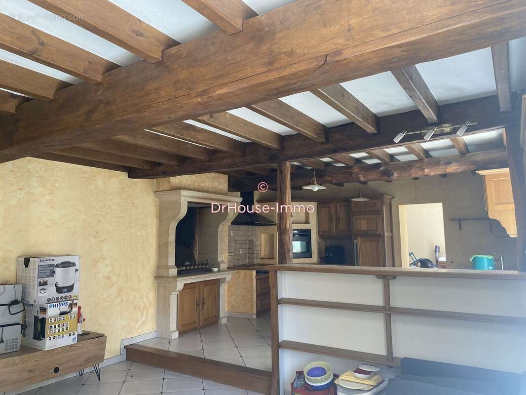 Maison à COUSSEGREY