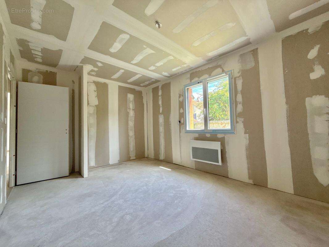 Maison à LONGECOURT-EN-PLAINE