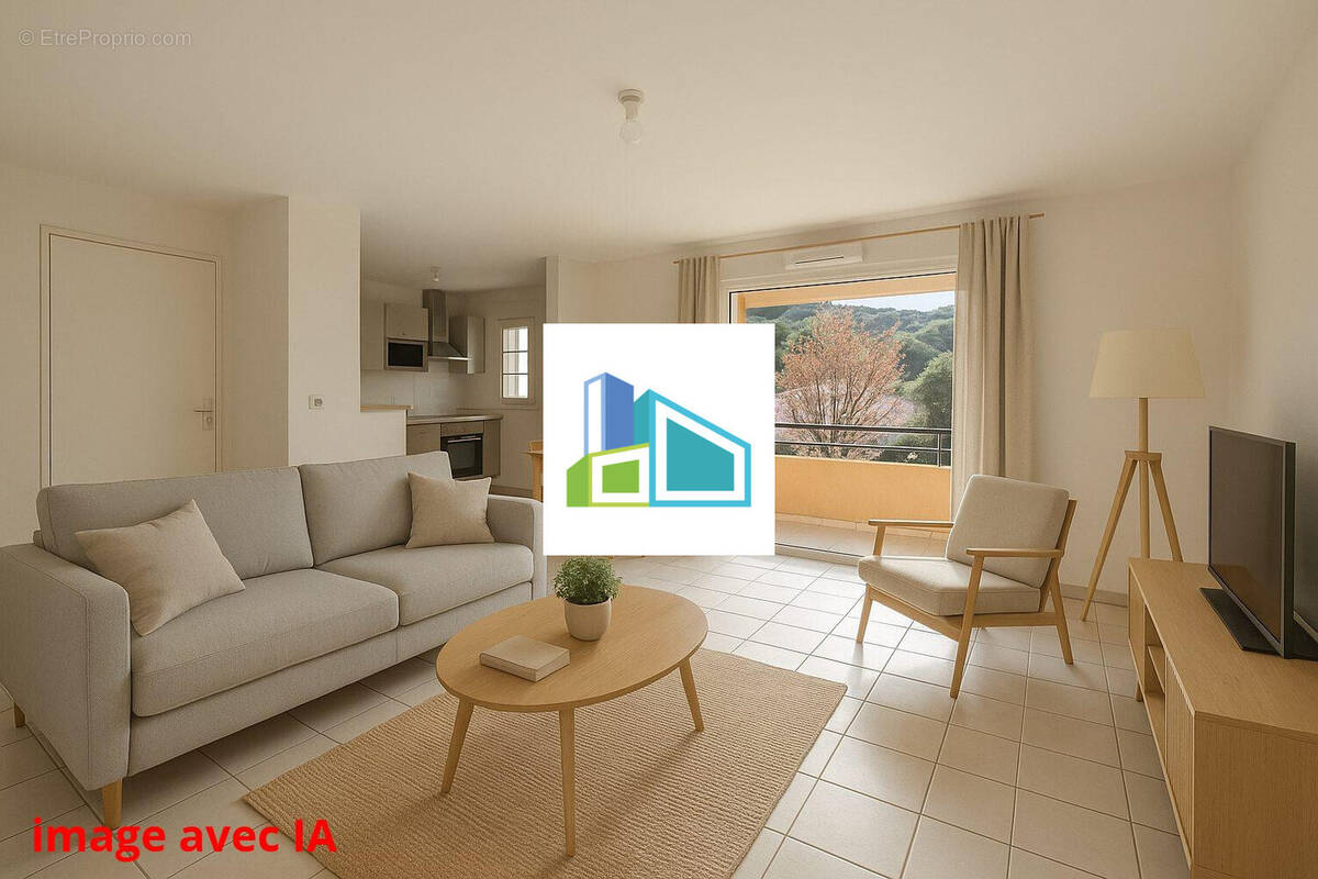 Appartement à LA ROQUE-D'ANTHERON