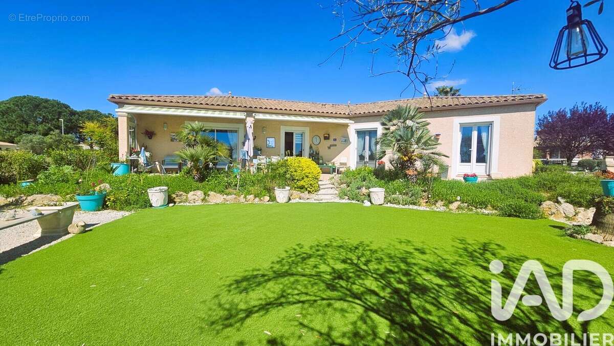 Photo 1 - Maison à SAINT-GENIES-DE-FONTEDIT