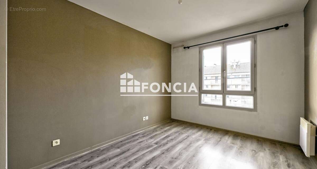 Appartement à MANTES-LA-JOLIE