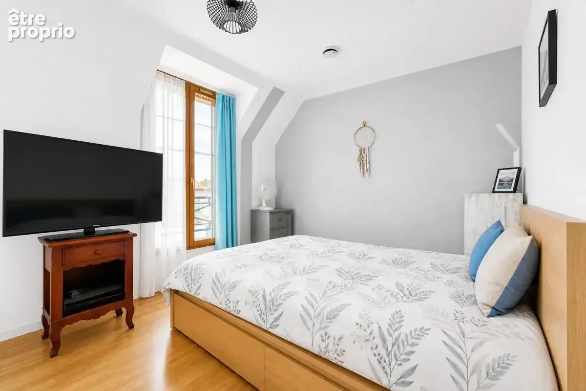 Maison de 6 pièces de 158 m² à Lagny-sur-Marne - photo 11
