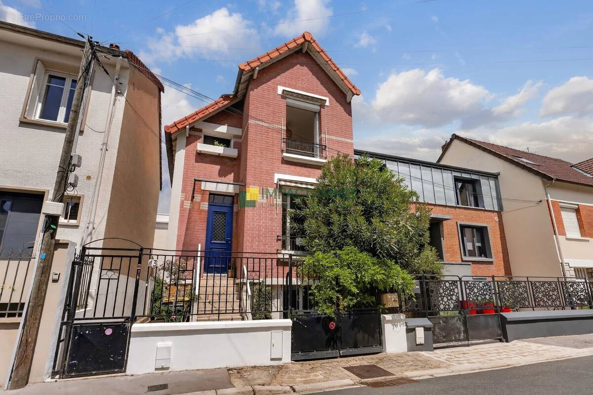 Maison à COLOMBES