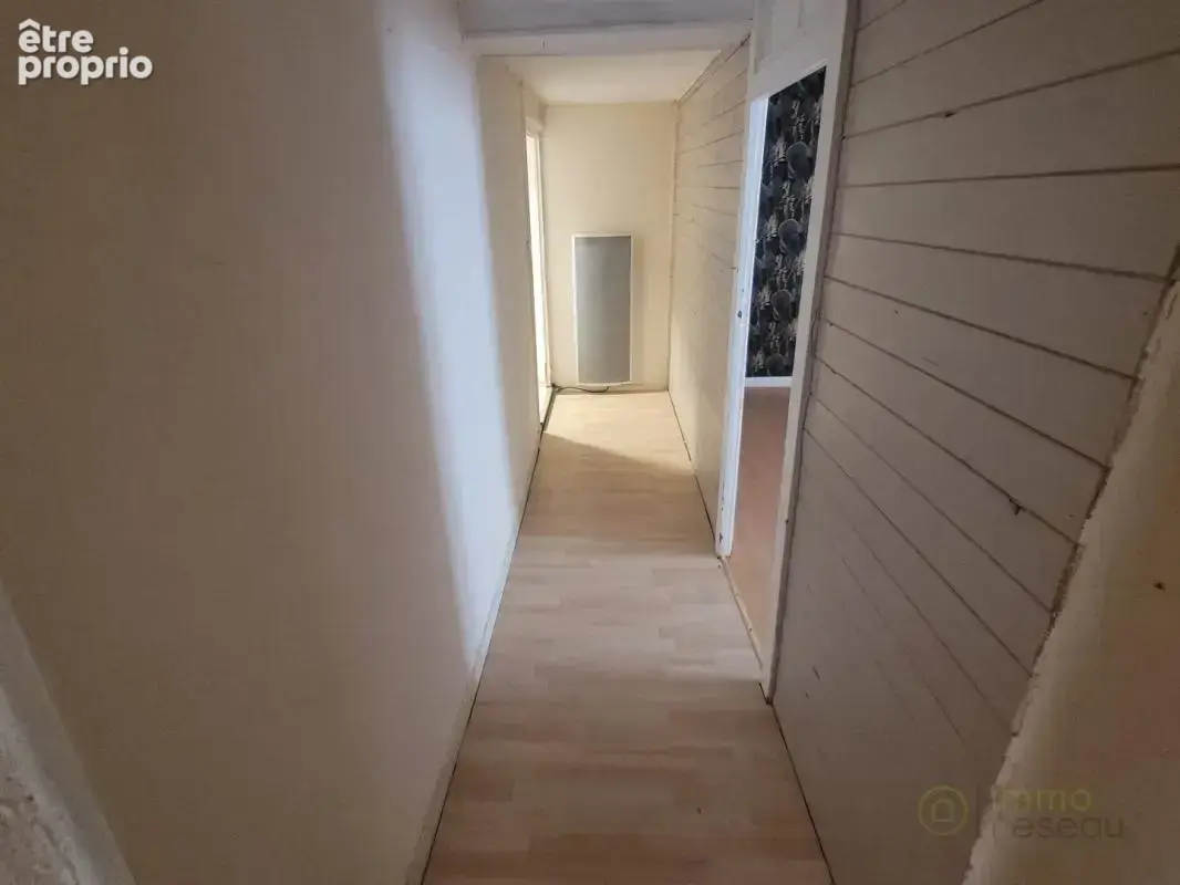Commerce 120 m² à Chaumes-En-Brie  - photo 10