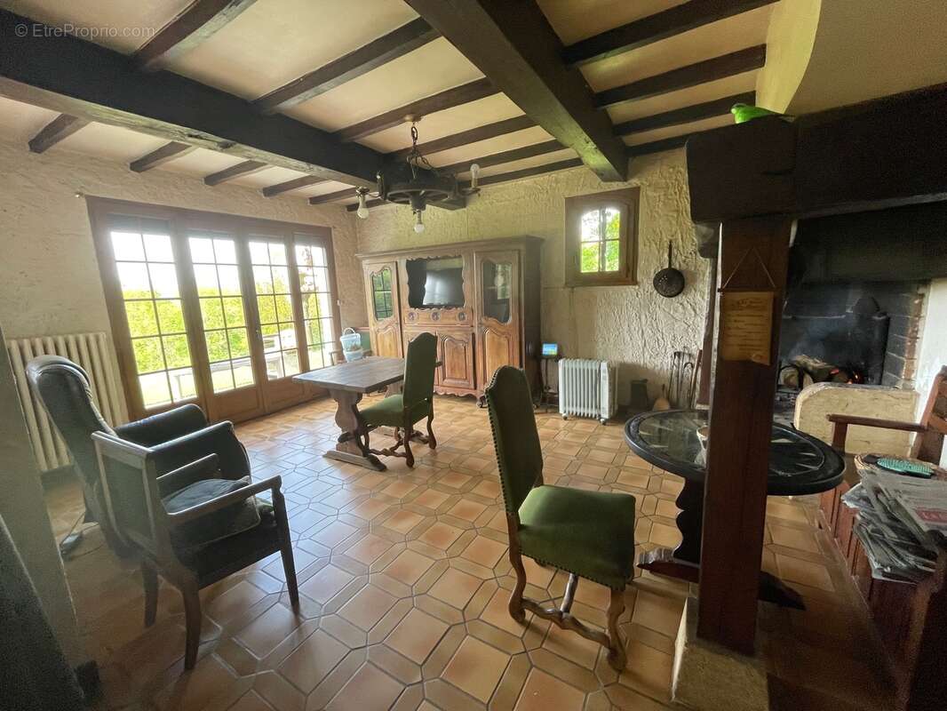 Maison à MIELAN
