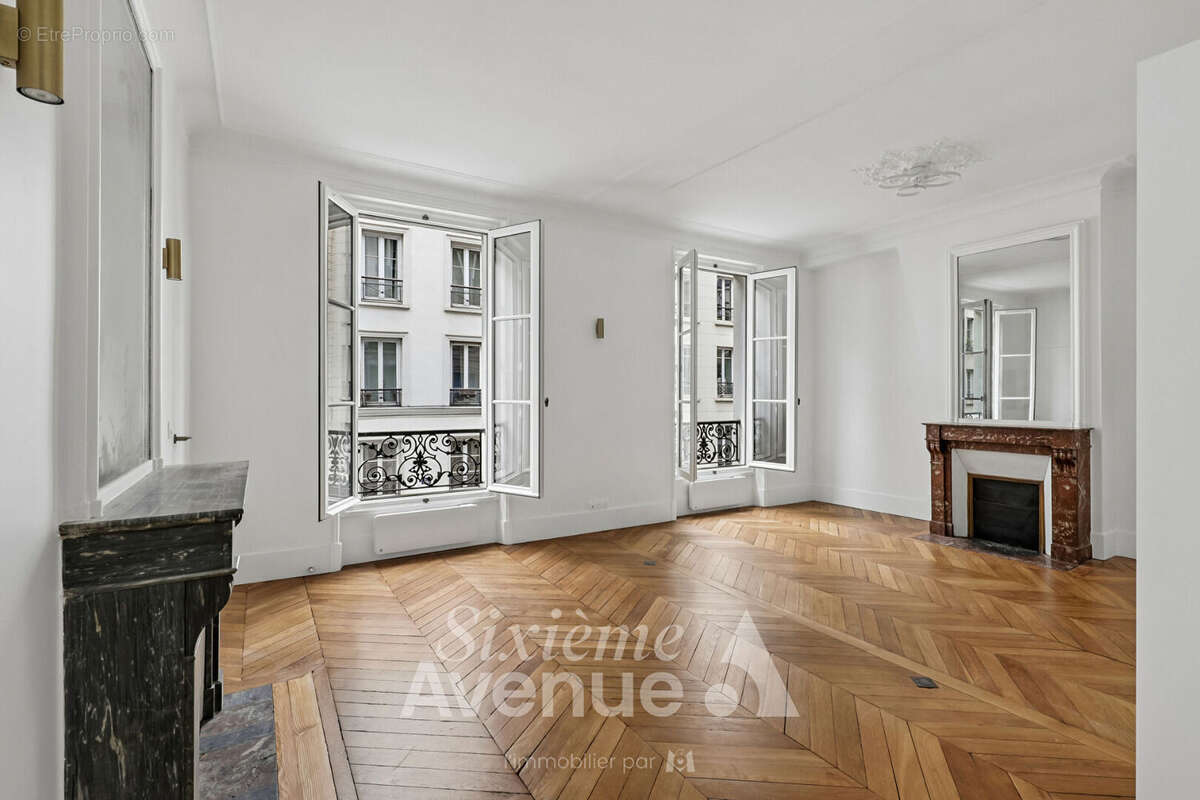 Appartement à PARIS-4E