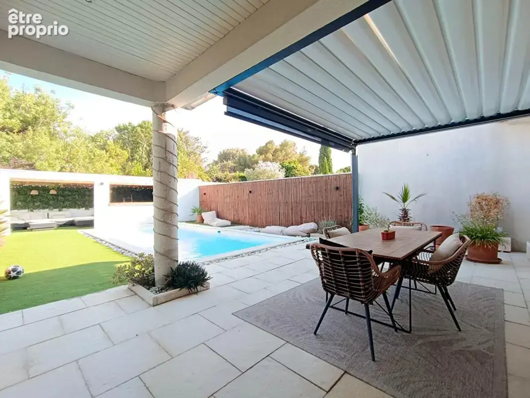 Maison Saint Chamas Avec Piscine et jardin aménagé - photo 4