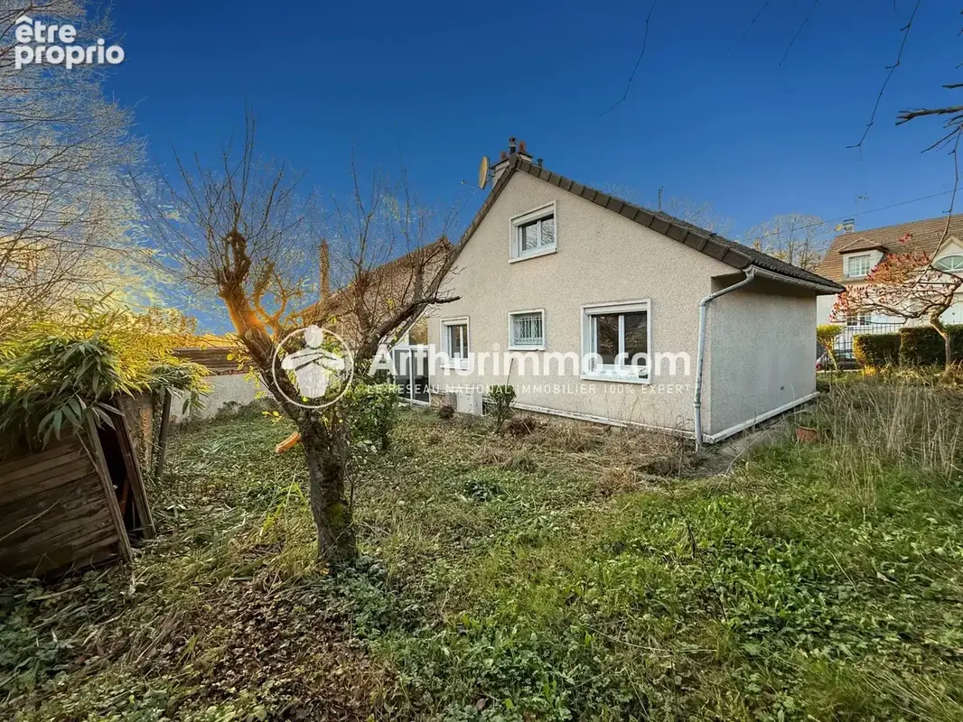 Maison de 6 pieces a renover - photo 1