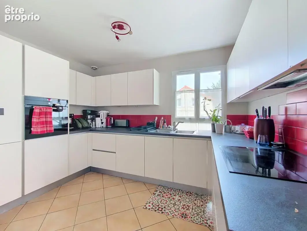 Maison 6 pièces 130 m² à vendre à Rueil-Malmaison (92500) - photo 4