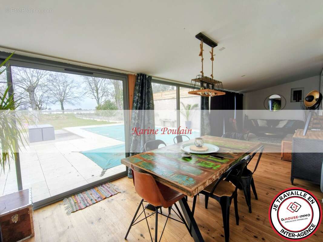 Maison à AMBARES-ET-LAGRAVE