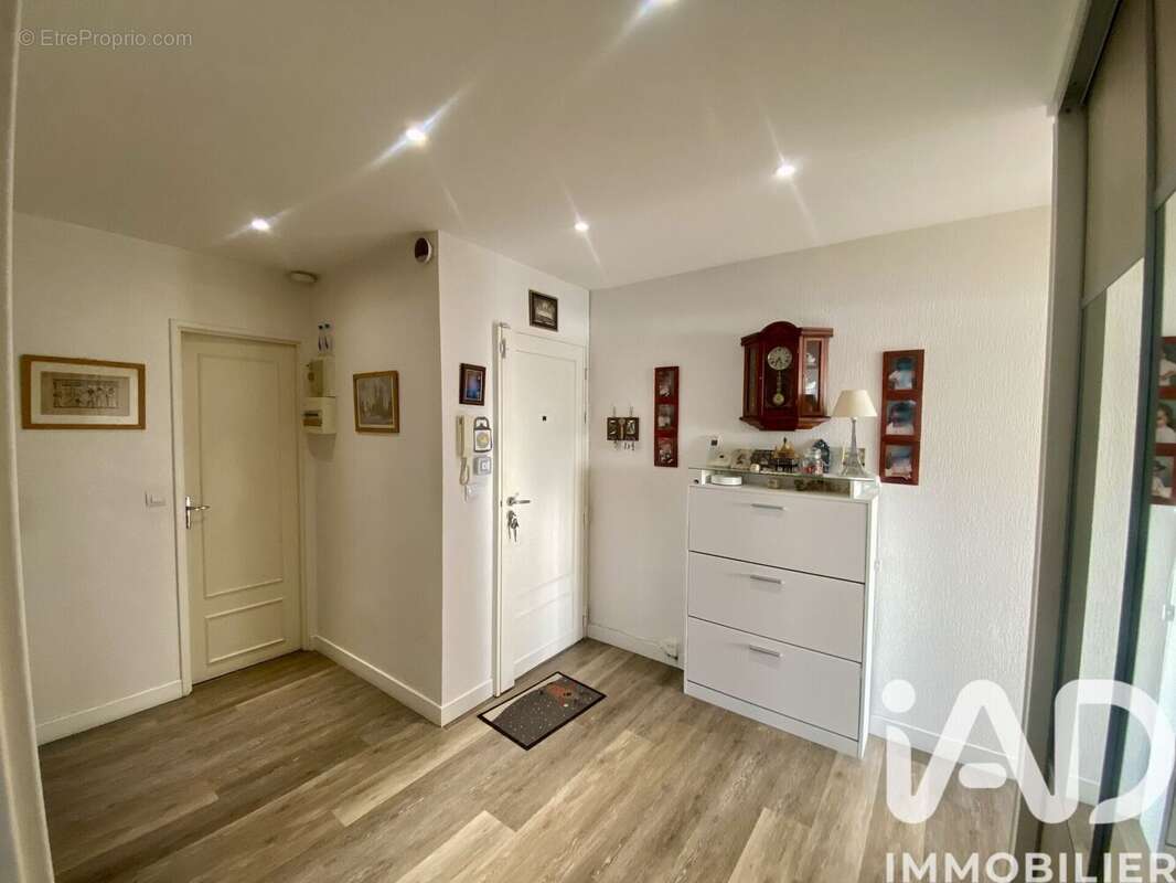 Photo 9 - Appartement à NEUILLY-SUR-MARNE