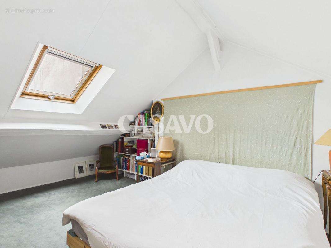 Appartement à PARIS-11E