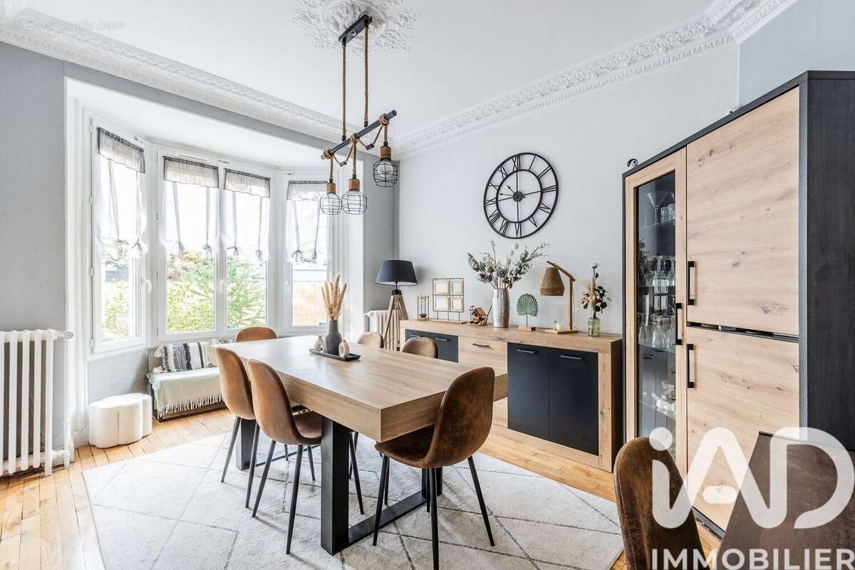 Photo 4 - Maison à VILLENEUVE-LE-ROI