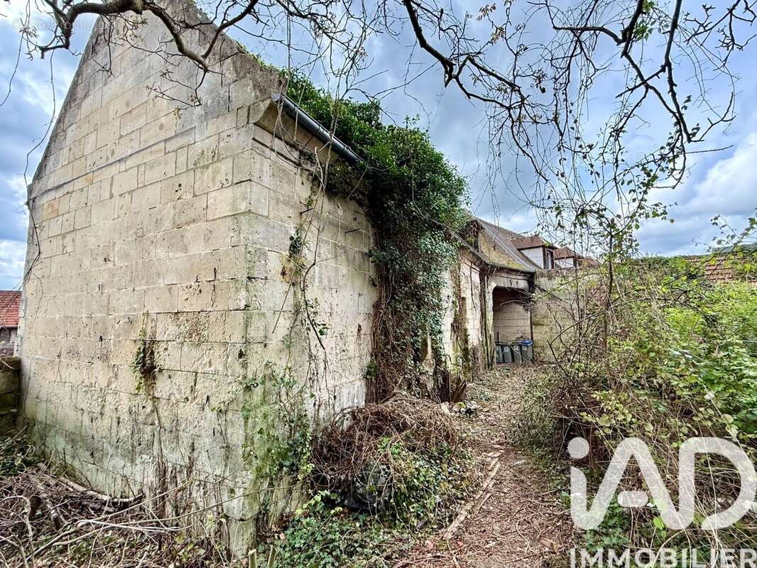 Photo 2 - Maison à CHEVINCOURT