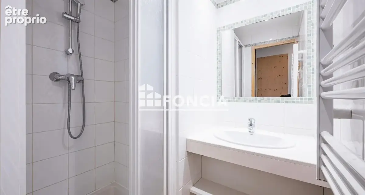  exclusivité foncia – centre de notre-dame-de-bellecombe - photo 8