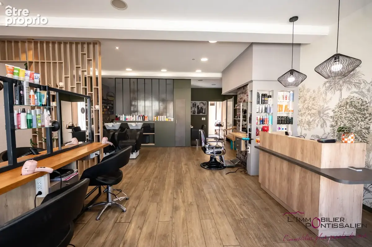 Salon de coiffure à Frasne - photo 3