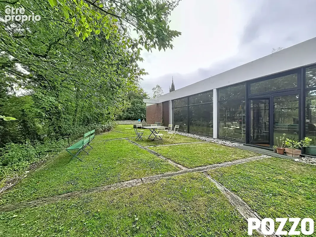 BENOUVILLE - PLAIN PIED - 5 chambres - 1000 m² de terrain clos sans vis à vis - photo 2