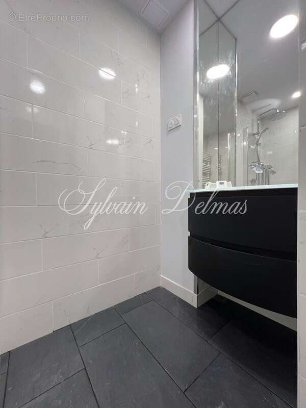 Appartement à SAINT-CYR-SUR-LOIRE