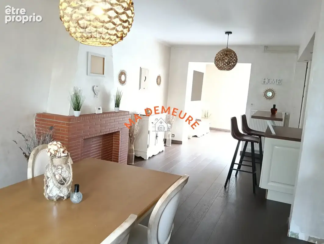 Maison 92 m² à Roubaix  - photo 3