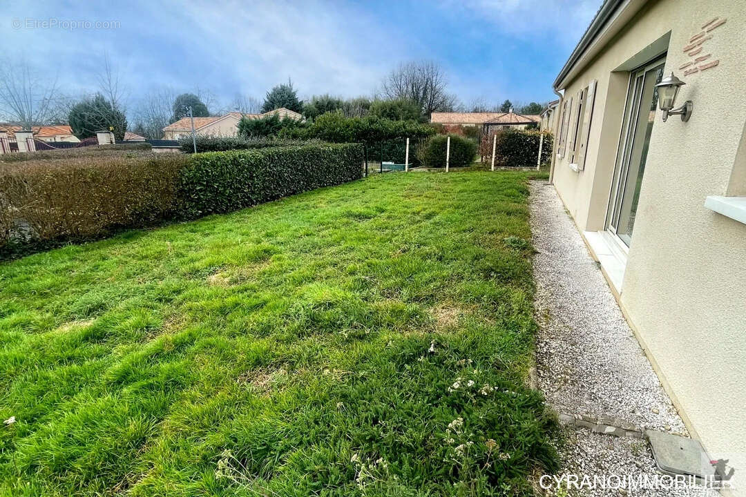 Maison à LA FORCE