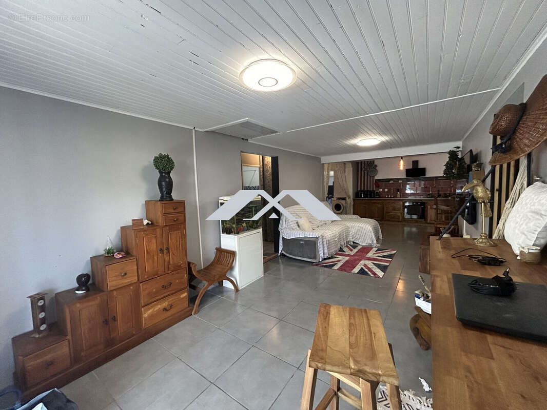 Maison à SAINT-PHILIPPE