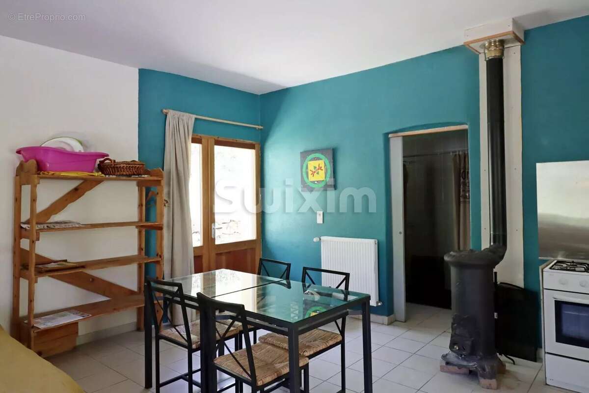 Maison à CORNILLON-SUR-L&#039;OULE