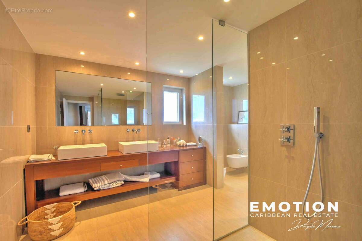 Maison à SAINT-MARTIN