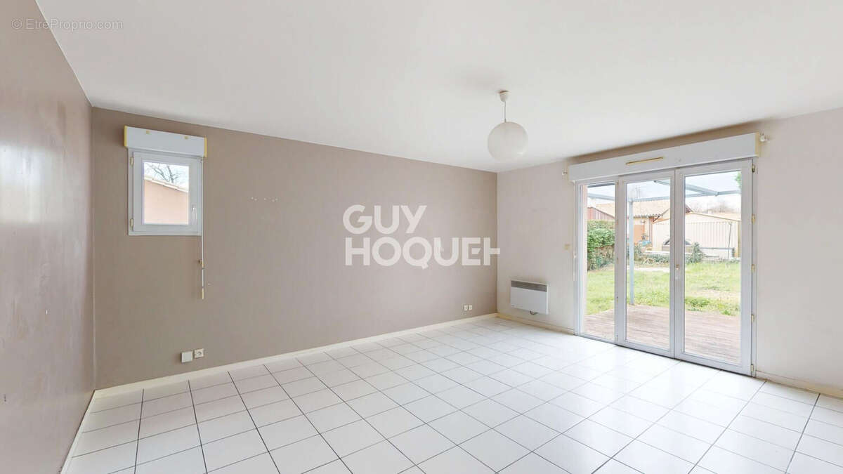 Maison à CASTRES-GIRONDE