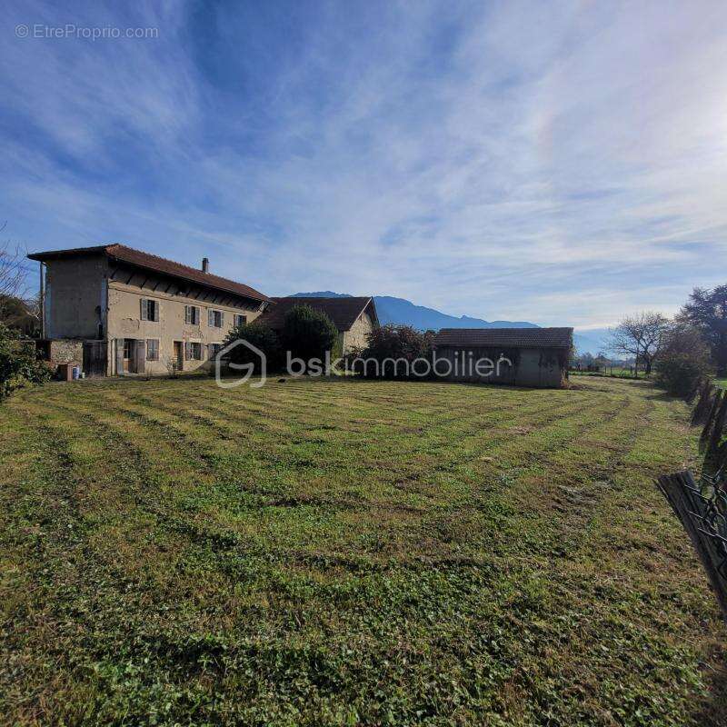 Maison à SAINT-JEAN-DE-MOIRANS