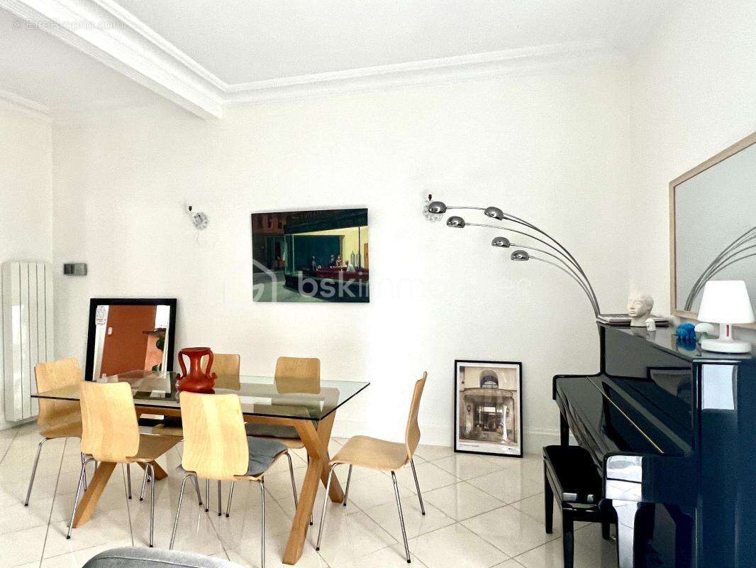 Maison bourgeoise au centre ville d'Etampes - photo 2