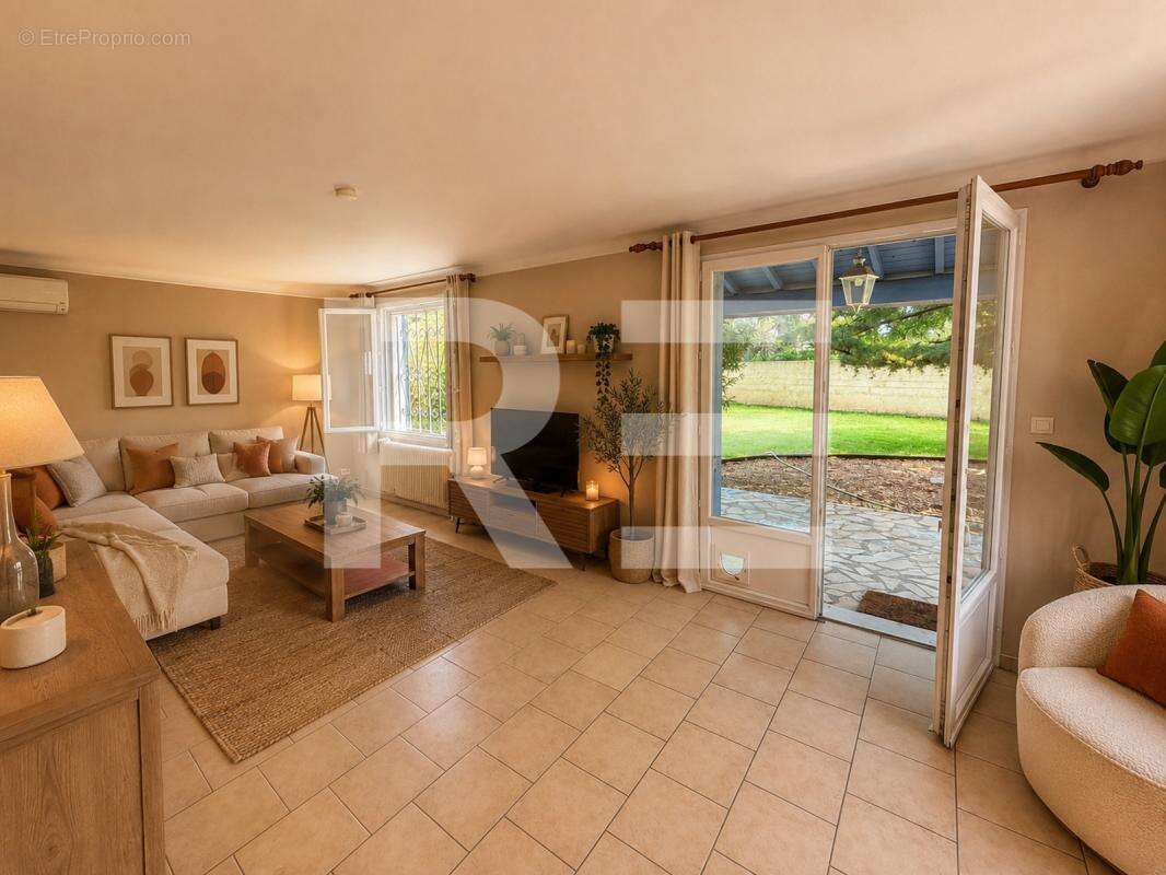 Maison de plain-pied avec grand jardin – Proche centre de Villeneuve-lès-Avignon - photo 4