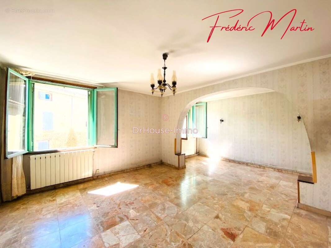 Maison à UZES