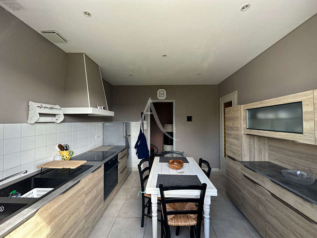 Maison à AIZENAY