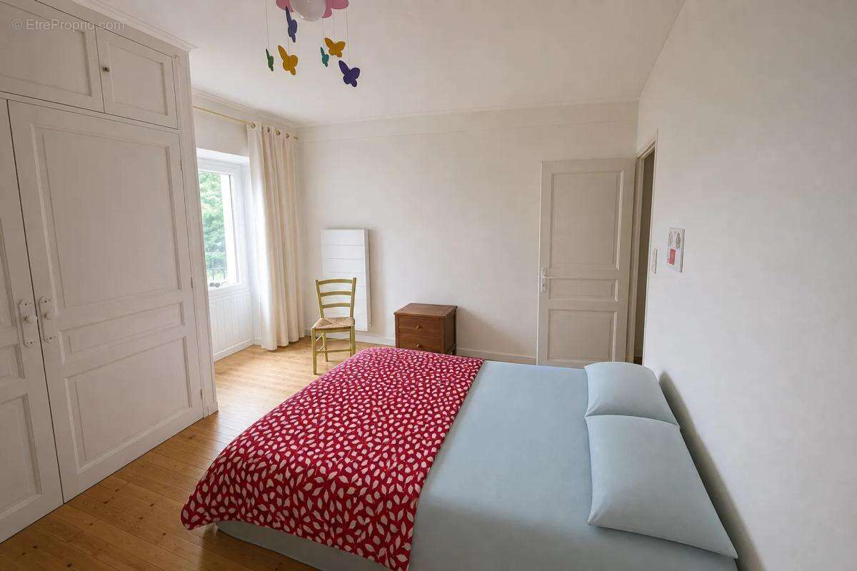 Maison à PELLEAUTIER