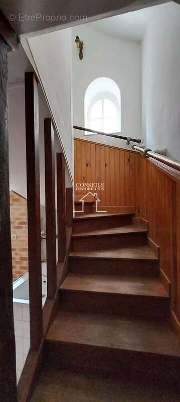 Maison à SAINT-JULIEN-DU-SAULT