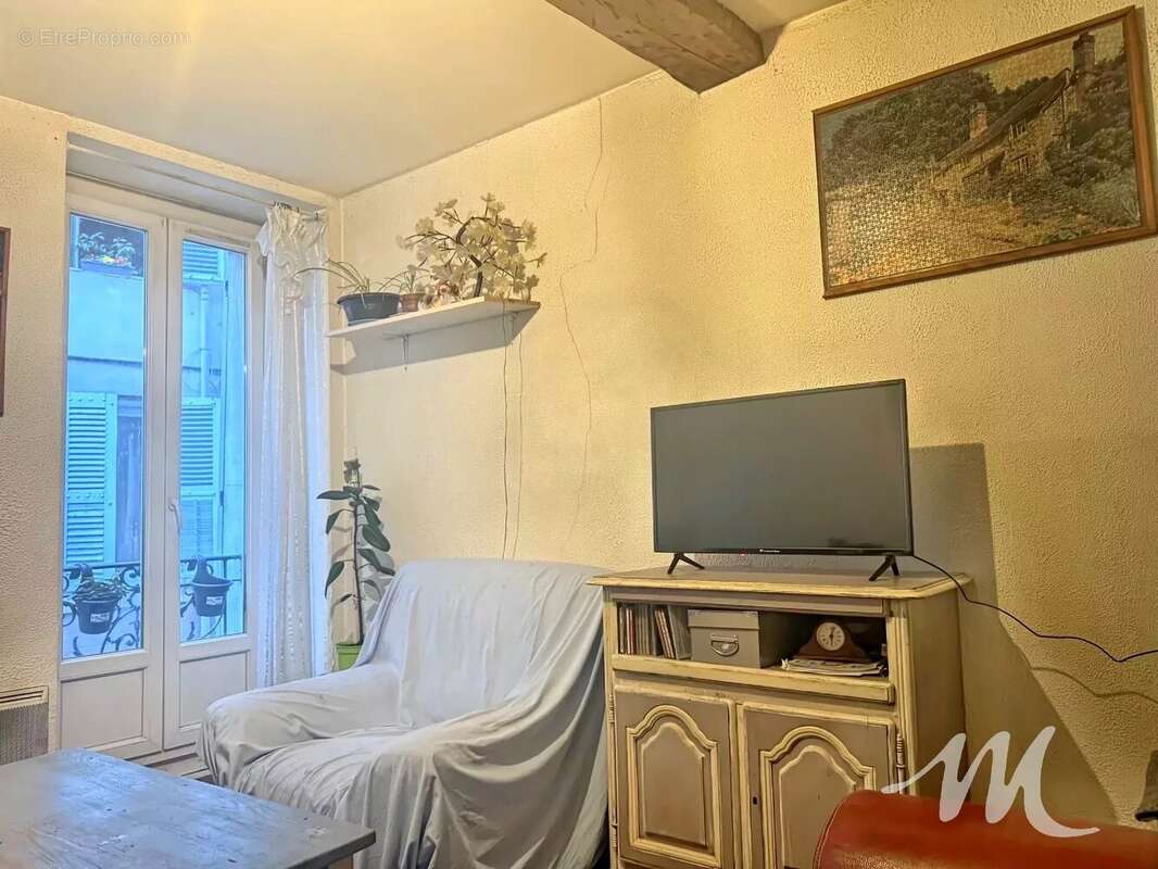 Appartement à BARJOLS