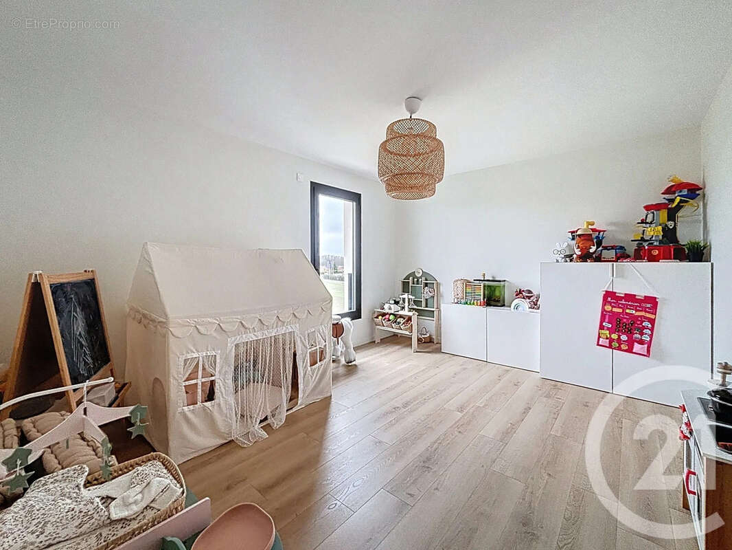 Maison à SAINT-ANDRE-LES-VERGERS