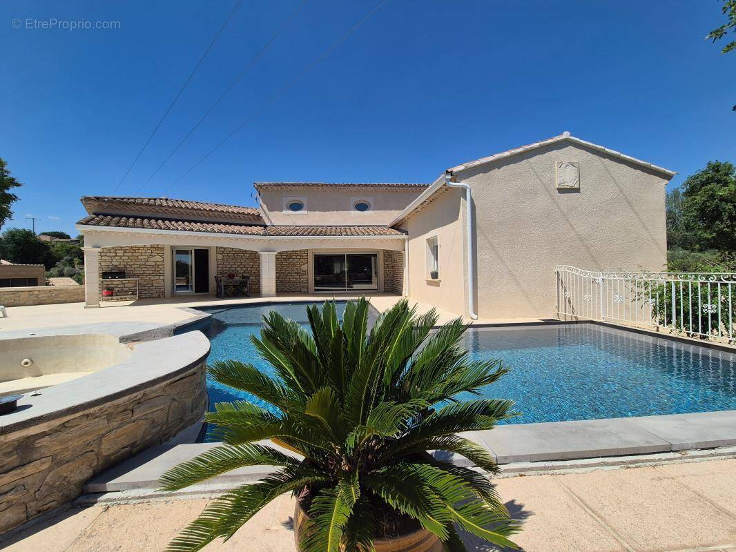 Maison à SAINT-MARTIN-D&#039;ARDECHE